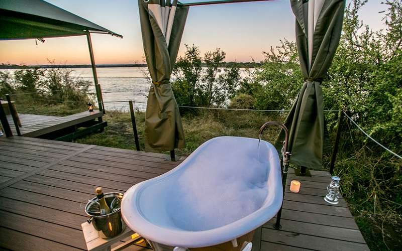 old-drift-lodge-bath-1