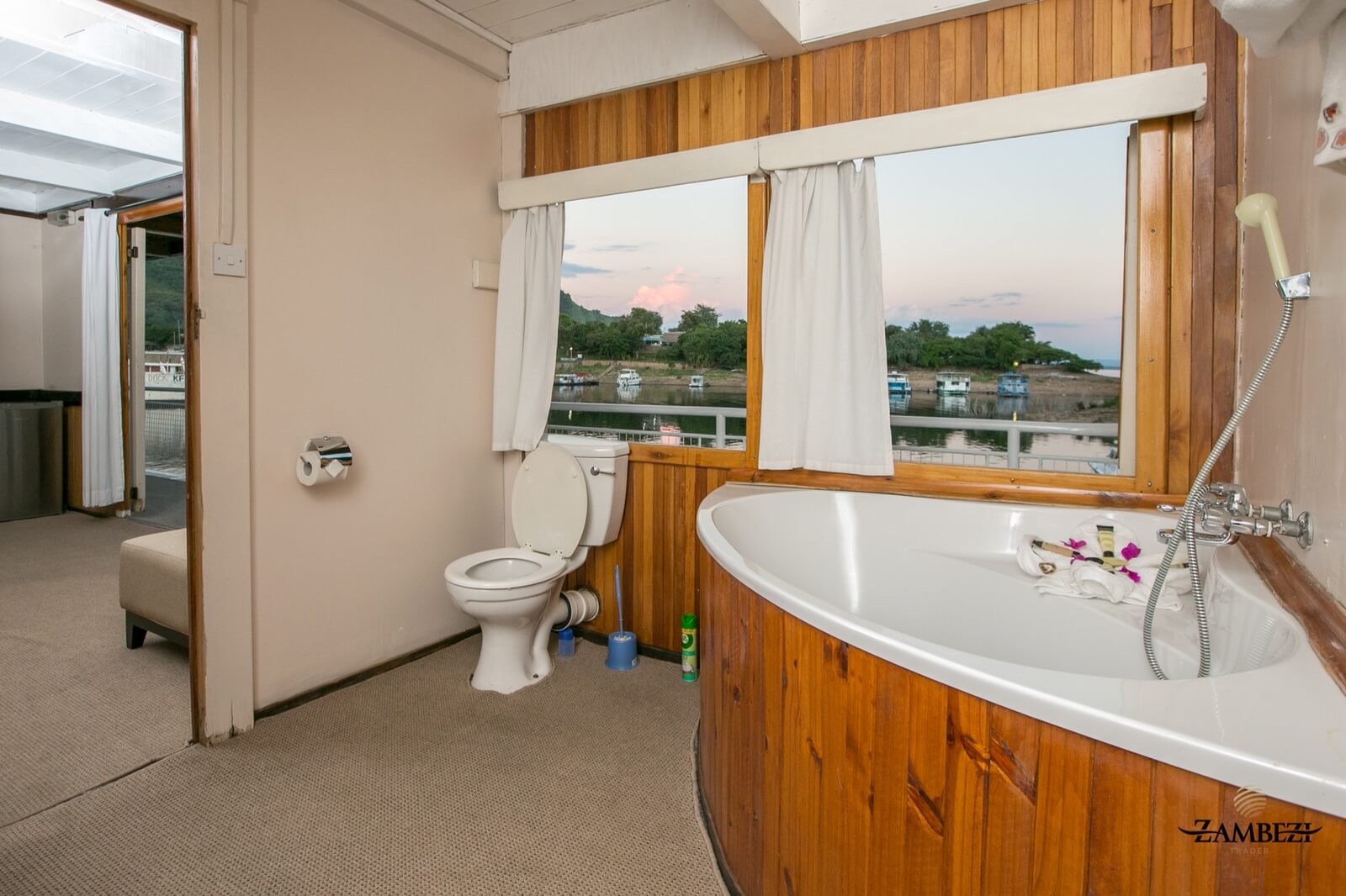 zambezi trader 6